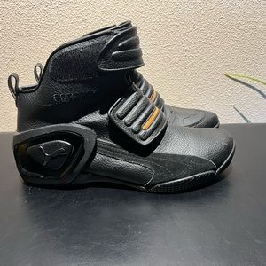 Men’s size 13-PUMA Leather Motorcycle Biker/Racing Boots RARE